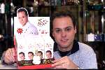 Kerkrade 23 Oktober 1999
Frans Bauer met zijn parfum.