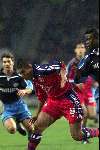 Eindhoven 26 oktober 1999
Wedstrijd in de championsleague tussen PSV-Bayern Munchen, eindstand 2-1
GIOVANE ELBER in duel met ERIC ADDO