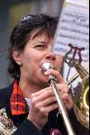 Eindhoven, 10 oktober 1999
Tijdens de Marathon dweilorkestjes
HELEN BANNENBERG