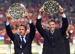 Amsterdam 9 oktober 1999 ARENA
Vriendschappelijke interland
NEDERLAND-BRAZILIE, eindstand 2-2
Marco v Basten en Johan Cruyff