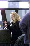 Amsterdam 23-10-1999
Sylvana Borsato en haar dochtertje Romy bij hun vertrek op Schiphol.