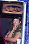 Almere 26 oktober 2000
Big Brother .
Bart BB als militair