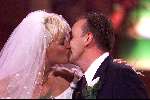 Aalsmeer 8 oktober 2000
Who wants to marry a Millionaire.
Stefan Kerkhofs trouwt in who wants ........met Coby Bos.
Carlo Boszhard presenteerde het programma.