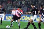 Eindhoven 14 oktober 2000
PSV-NEC 0-0
Kezman in duel met Peter Wisgerhof