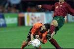 Rotterdam 11 oktober 2000
Nederland - Portugal 0-2
Marc Overmars 
Mooie aktie  Spelbederf Gevaarlijk spel  Overtreding