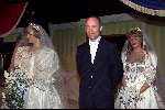 Amsterdam 5 oktober 2000
Trouwjurken van Prinses Diana , Sarah Ferguson en ptinses Sophie bij madame Tussaud.