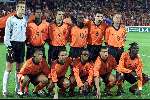 Rotterdam 11 oktober 2000
Nederland - Portugal 0-2
Foto nederlands elftal Edwin v d Sar Patrick kluivert Phillip Cocu Clarence Seedorf Mark v bommel Frank de Boer
Michael Reiziger Marc Ovemars Edgar davids Wilfre Bouma en Melchiot