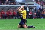 Eindhoven, 29 Oktober 2000
Kompetitie seizoen 2000/20001
PSV-AJAX, eindstand 1-1
Nikos Machlas mist een grote kans om AJAX op 1-2 te brengen.