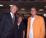 Eindhoven 3 oktober 2000
Huldiging Eindhovense olympische medaillewinnaars
PIETER V D HOOGENBAND met Rein Welschen en zijn vrouw