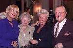 Amsterdam 2 oktober 2000
Modeshow Sheila de Vries in hotel l Europe.
Sheila de Vries met ouders