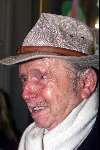 Amsterdam 17 december 1999
Premiere kerstcircus in Carre.
Toon Hermans met hoed