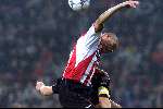 Eindhoven 14 oktober 2000
PSV-NEC 0-0
Wilfred Bouma  kopbal   mooie aktie