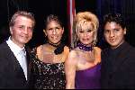 SCHEVENINGEN 21 OKTOBER 2001

PREMIERE van AIDA in het circustheater.
 Connie Breukhoven met gezin

Peter Smulders bv