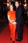 AMSTERDAM 12 OKTOBER 2001
UITREIKING VAN DE TELEVIZIERRING IN THE HEINEKEN MUSIC HALL. 
Elisabeth Fabius met man