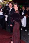 AMSTERDAM 1 OKTOBER 2001
Premiere Discovery of heaven in de pathe Arena
Emma Thompson met man