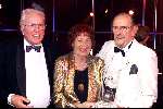 Amsterdam 12 Oktober 2001
Uitreiking van de Televizierring in de Heineken Music Hall.
Piet Ekel, Joop doderer en Riek Schagen.