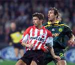 Eindhoven, 24 oktober 2001
5e wedstrijd van PSV in de championsleague tussen PSV-FC Nantes, eindstand 0-0
Kezman met Nestor Fabbri