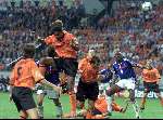 Rotterdam, 21 juni 2000   Euro 2000
Europees Kampioenschap voetbal 2000
Nederland-Frankrijk
Patrick kluivert Phillip Cocu Patrick Vieira