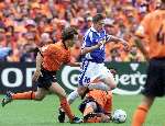 Rotterdam, 25 juni 2000   Euro 2000
Europees Kampioenschap voetbal 2000
Nederland-Yougoslavie
Patrick kluivert Boudewijn Zenden Dragan Stojkovic