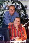 AMSTERDAM 5 OKTOBER 2001
JEROEN V D MAST EN renate Huisman van ELITE.