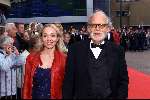 SCHEVENINGEN 21 oktober 2001
Premiere Aida in het circustheater.
Rob Houwer met vriendin