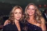 Amsterdam 12 Oktober 2001
Uitreiking Televizierring in de Heineken Music  
Inge de Bruijn en Wendy v Dijk