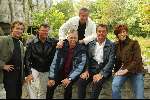 Kaatsheuvel 2 September 2002
Uitreiking CD van BZN
Op de foto v.l.n.r.:
Dick Plat, Jack Veerman, Dick v d Horst, Jan Keizer, Jan Tuijp en Carola Smit