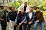 Kaatsheuvel 2 September 2002
Uitreiking CD van BZN
Op de foto v.l.n.r.:
Dick Plat, Jack Veerman, Dick v d Horst, Jan Keizer, Jan Tuijp en Carola Smit