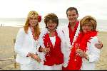 Bloemendaal 28 september 2002
Gala t.b.v. het rode kruis fonds georganiseerd door
Netty v d Veer Leco v Zadelhoff Estelle Gullit en Christine Kroonenberg