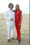 Bloemendaal 28 september 2002
Gala t.b.v. het rode kruis fonds georganiseerd door
Mariska Hulscher met vriend
