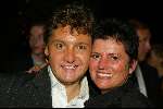 Rotterdam 4 oktober 2002

Rene Froger in AHOY
Sylvia Samson met moeder

Peter Smulders bv