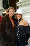 Amsterdam 6 oktober 2003
Beau Monde awards in het amstel hotel
Vivan Reijs met moeder Meddy Reijs