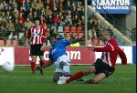 Den bosch, 7 november 2004
FC Den bosch-PSV, eindstand 0-3
Alex scoort 0-2