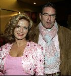 Amsterdam 26 oktober 2004
Premiere Gay in Pathe de Munt.
Anita Schuts met een vriend