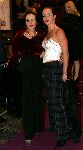 Amsterdam 18 oktober 2004
Uitreiking Beau Monde awards in Tuschinski.
Ans Markus met dochter Siegried Markus