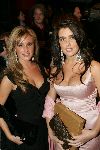 Amsterdam 21 oktober 2004
Uitreiking van de televizierring in HMH.
Chantal Bles met een vriendin