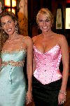 Amsterdam 18 oktober 2004
Uitreiking Beau Monde awards in Tuschinski.
Ellemieke Vermolen en Yorinde Moll