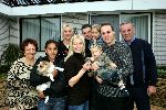 Fijnaart 23 oktober 2004
Frans Bauer met Mariska Bauer en televizierring. Samen met Christian Jan en de hond ouders en broer Dorus Bauer met vriendin