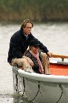 Nigtevecht 17 oktober 2004
Jort Kelder en Georgina Verbaan varen met hun sloep op de Vecht.