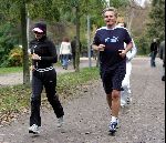 Amsterdam 31 oktober 2004
Connie Breukhoven hardlopen met Hans Breukhoven en PA Edwin in Vondelpark
