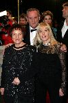 Amsterdam 21 oktober 2004
Uitreiking van de televizierring in HMH.
Mariska Bauer zwanger met ouders Frans