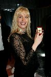 Amsterdam 21 oktober 2004
Uitreiking van de televizierring in HMH.
Mariska Bauer met televizierring