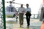 Hong Kong 9 oktober 2004
Princess Model of the world verkiezing.
prins Carlos met Mary Rost Onnes na helicoptervlucht