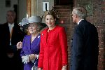 Den Haag 20 oktober 2004
Prinses Maxima bij Raad v State. 
Koningin Beatrix