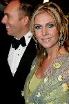 Amsterdam 21 oktober 2004
Uitreiking van de televizierring in HMH.
Nance Coolen met vriend