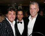 Amsterdam 21 oktober 2004
Uitreiking van de televizierring in HMH.
Rene Froger Peter R de Vries en Robert Schoemacher