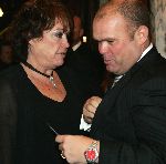Amsterdam 18 oktober 2004
Uitreiking Beau Monde awards in Tuschinski.
Viola Holt en Paul de Leeuw