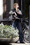 Amsterdam 2 oktober 2004
Wendy v Dijk op fiets