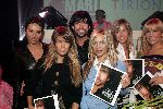 Amsterdam  15  oktober 2004
Presentatie boek van Mari v d Ven bij Panama in Amsterdam.
Mari v d Ven Tanja Jess, Wendy v Dijk Diana Beekman Silvie Meis en Tatjana