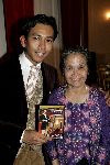 Zeist 26 oktober 2004
Presentatie dvd Wibi Soerjadi in zijn huis.
Wibi  met zijn moeder